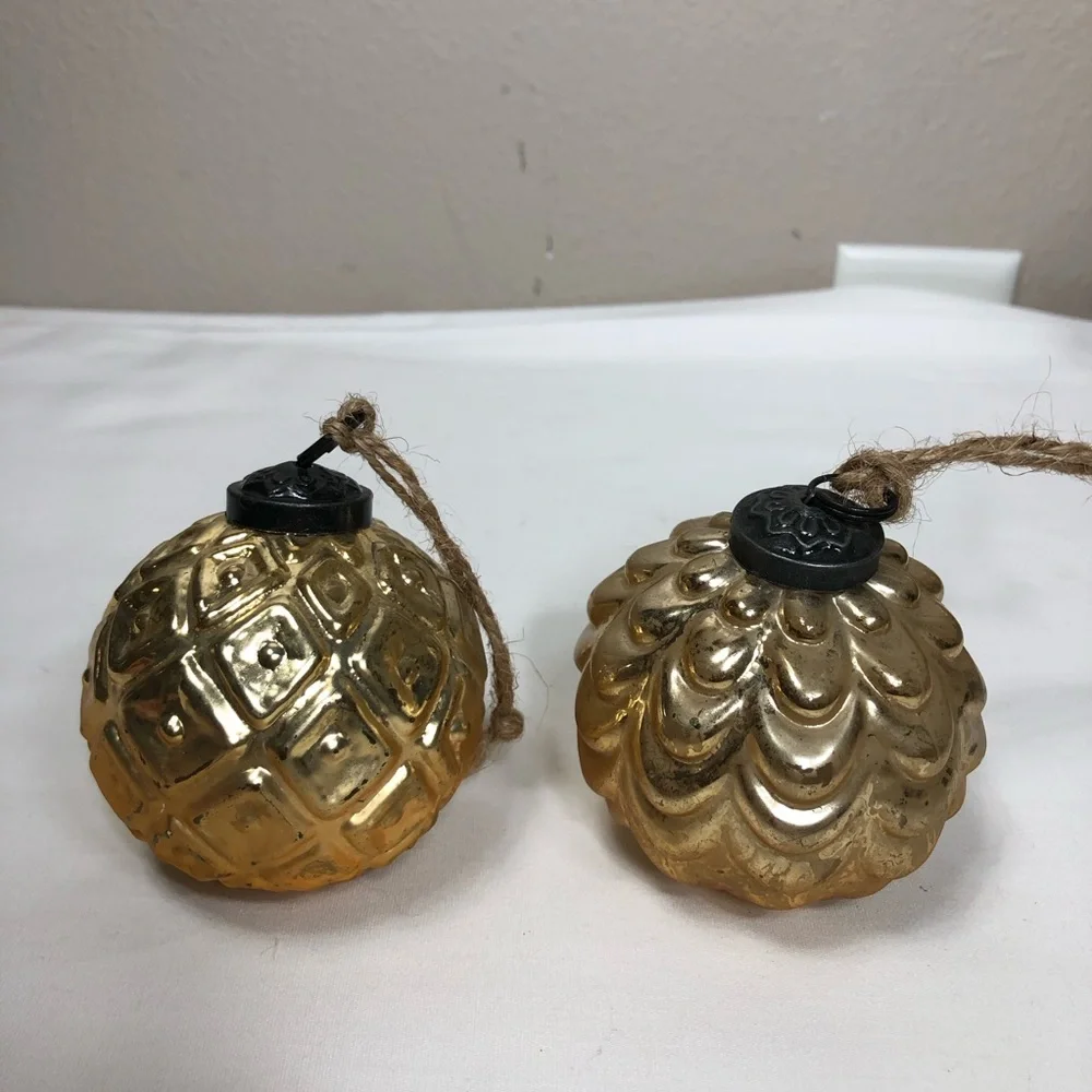 Pottery Barn MERCURY GLASS Embossed Gold Antique Finish‎ Christmas Ornaments 6